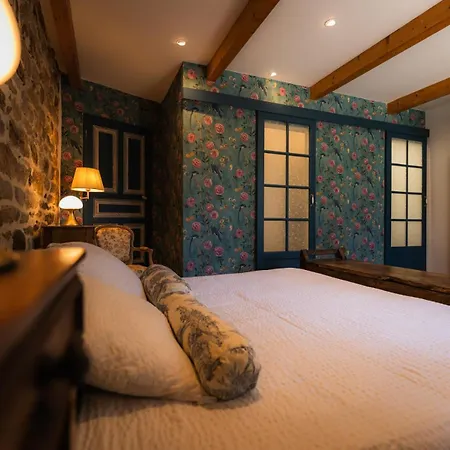 Bed & Breakfast Le Quartier D'hiver, *